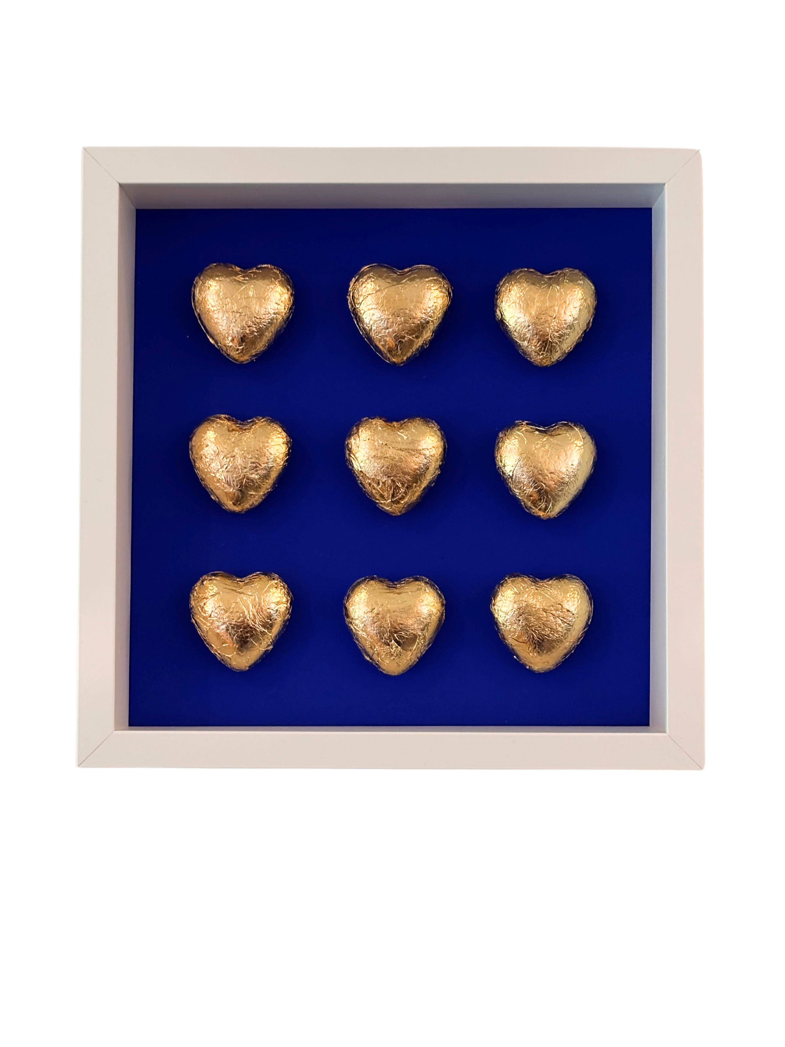 9 Gold Hearts White